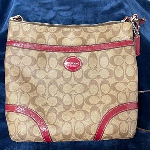 💜COACH CROSSBODY BAG